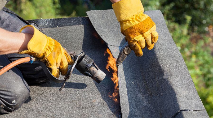 Professional residential roofers in Groton, CT